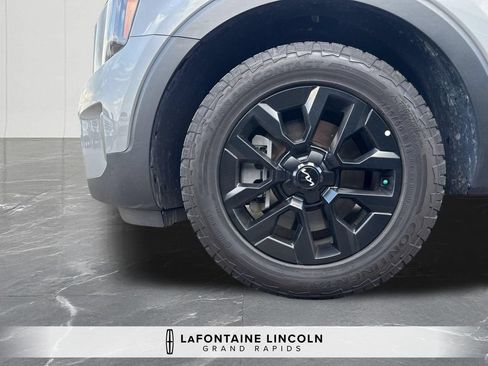 Used 2023 Kia Telluride SX Prestige X-Pro AWD/4WD image 34