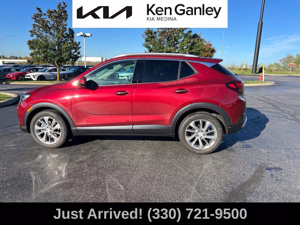 Used 2023 Buick Encore GX Essence w/ Experience Buick Package FWD image 8