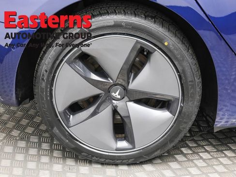 Used 2018 Tesla Model 3 Long Range image 28