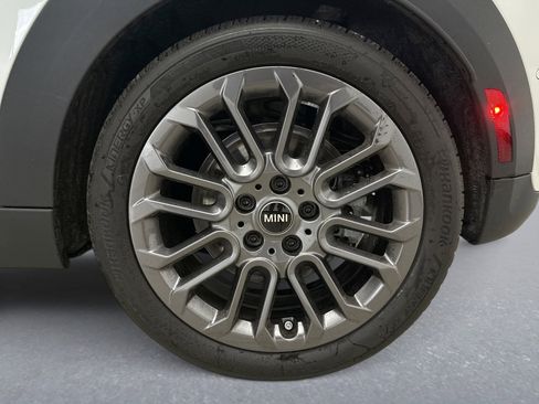 Used 2025 MINI Cooper S image 11