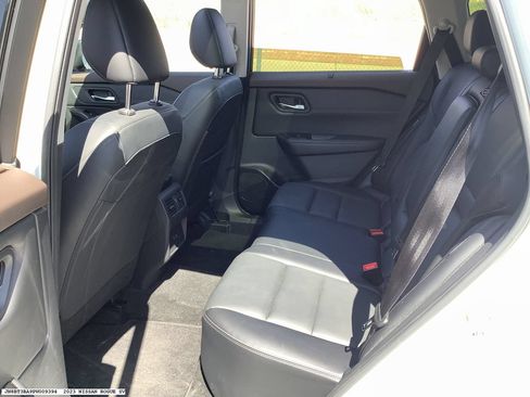 Used 2023 Nissan Rogue SV w/ SV Premium B Package FWD image 14