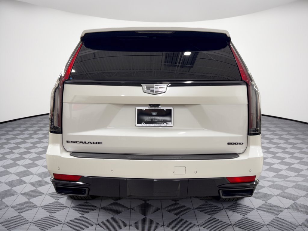Certified 2023 Cadillac Escalade Sport Platinum w/ LPO, ONYX Package AWD/4WD image 11