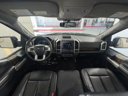 Used 2018 Ford F150 Lariat image 23