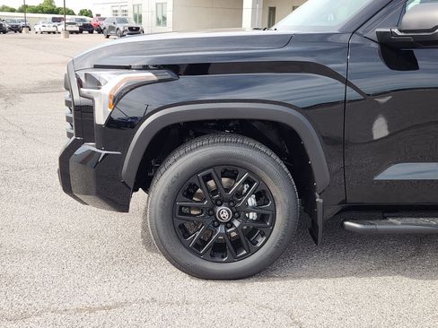 New 2026 Toyota Tundra SR5 w/ SX Package RWD image 9