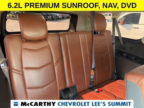 Used 2015 Cadillac Escalade ESV Premium image 47