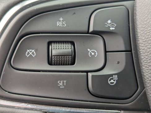 Used 2023 Buick Envision Preferred AWD/4WD image 21