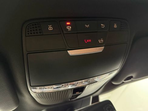 Used 2022 Mercedes-Benz C 300 Coupe image 44