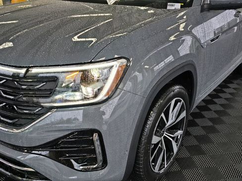 New 2026 Volkswagen Atlas SEL Premium R-Line image 10