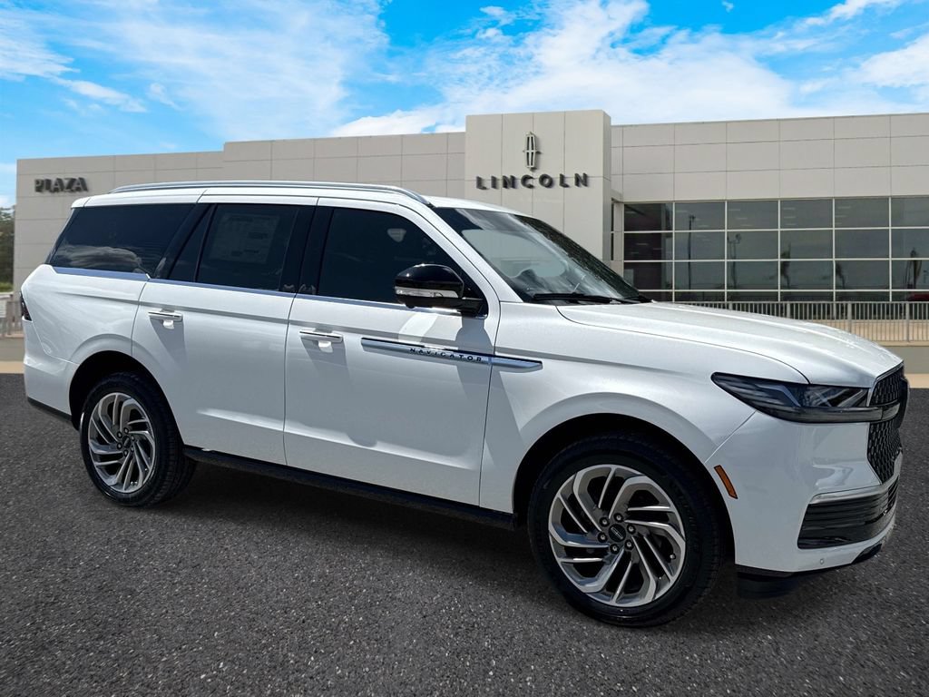 New 2026 Lincoln Navigator Reserve AWD/4WD image 1