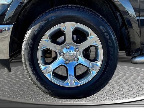 Used 2016 RAM 1500 Laramie w/ Convenience Group image 34