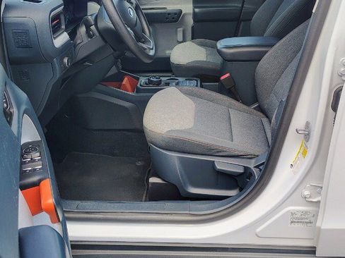 Used 2022 Ford Maverick XLT FWD image 13