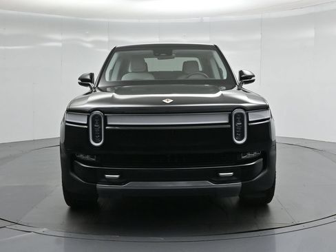 Used 2023 Rivian R1T Adventure AWD/4WD image 17