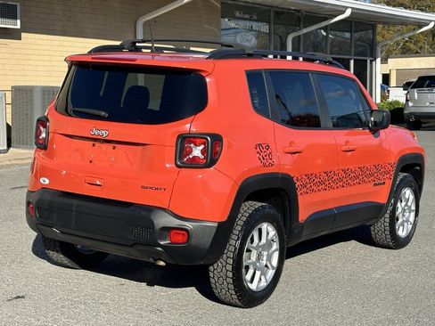 Used 2020 Jeep Renegade Sport w/ Sport Appearance Group image 8
