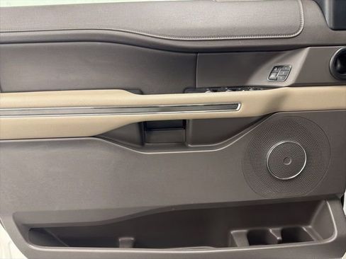 Used 2020 Ford Expedition XLT w/ Equipment Group 202A image 27