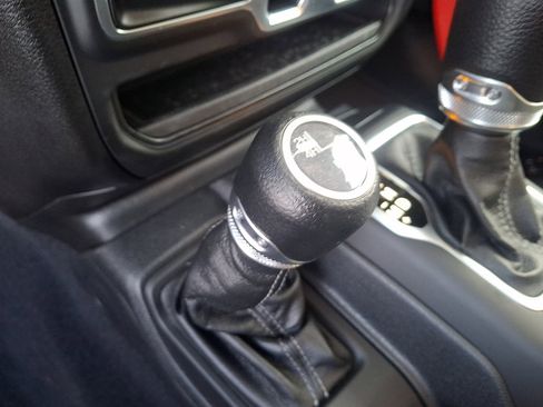 Used 2025 Jeep Wrangler Unlimited Sport image 25