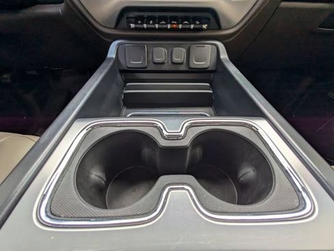 Used 2018 GMC Sierra 1500 SLT AWD/4WD image 19