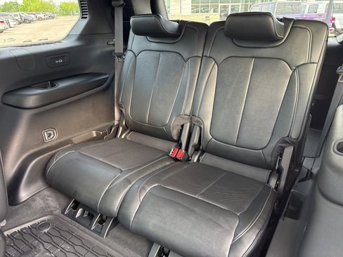 New 2026 Jeep Grand Cherokee L Limited AWD/4WD image 17
