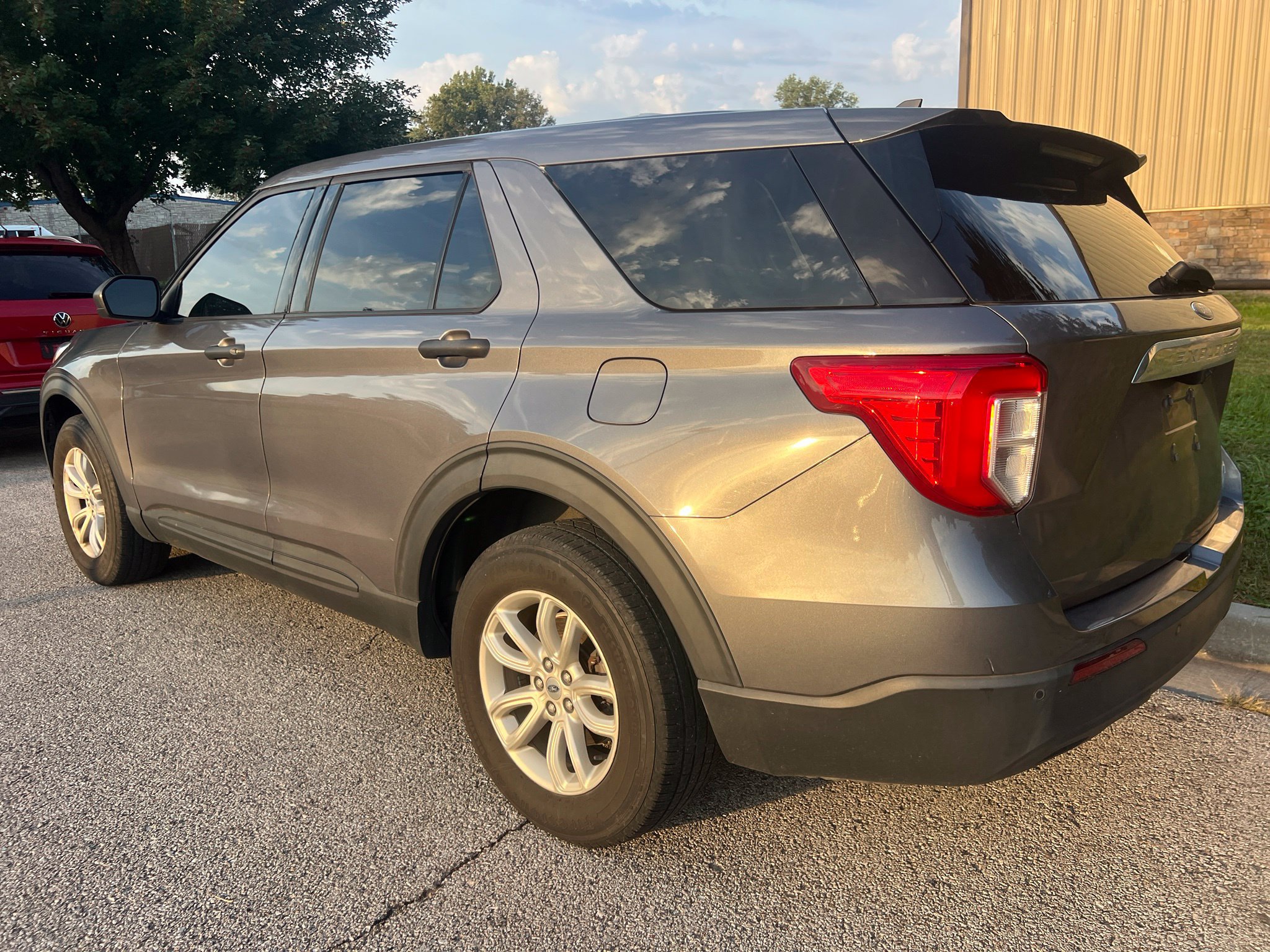 Used 2021 Ford Explorer 4WD image 7