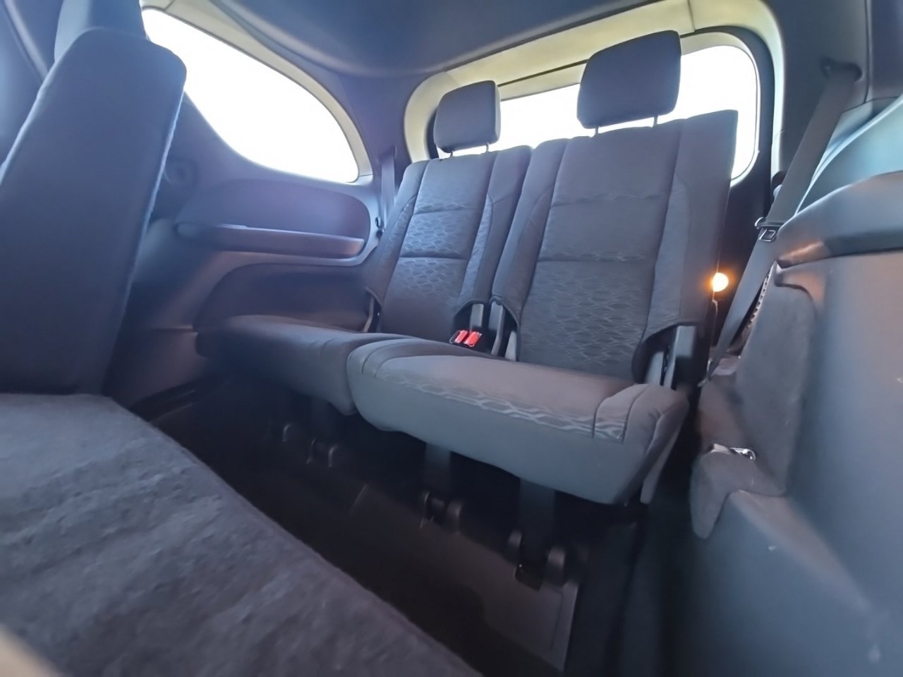 Used 2025 Dodge Durango GT w/ Trailer Tow Group IV AWD/4WD image 27