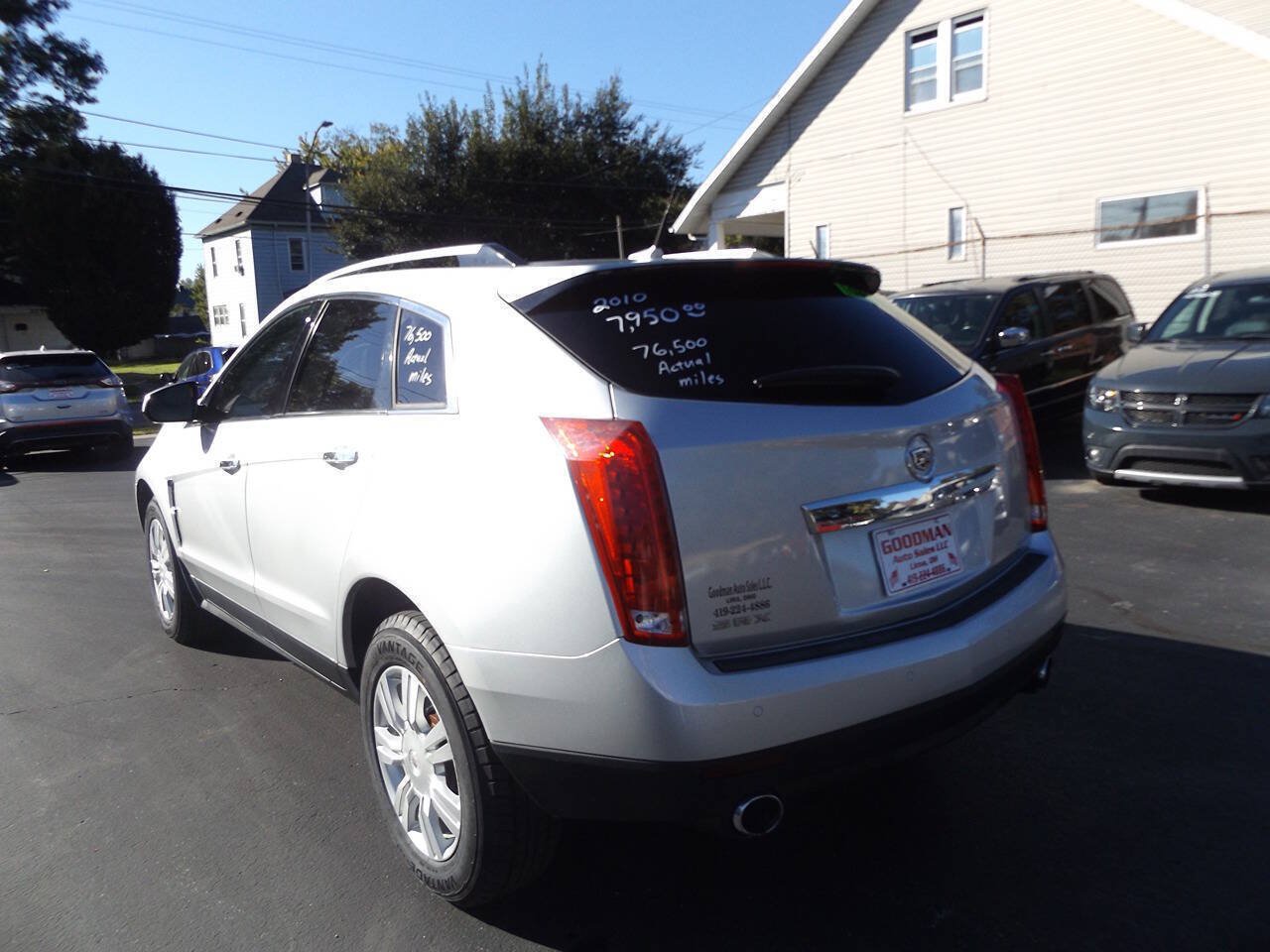 Used 2010 Cadillac SRX Luxury FWD image 9