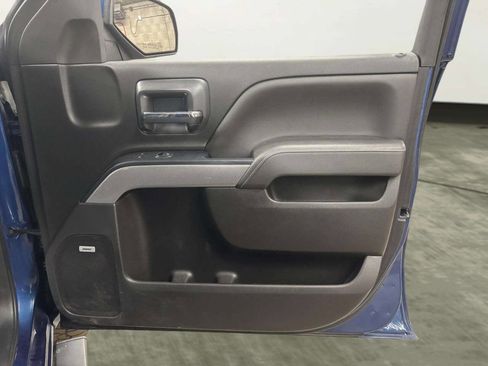 Used 2018 Chevrolet Silverado 1500 LT w/ All Star Edition image 20