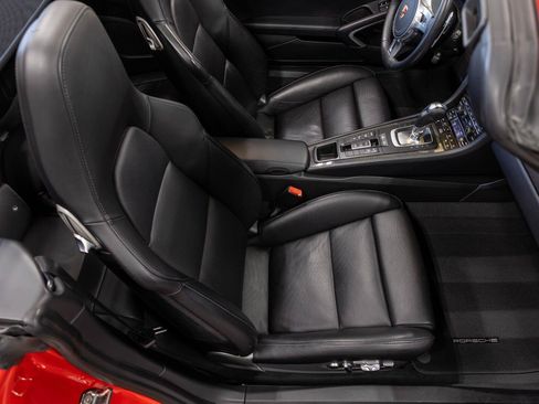 Used 2015 Porsche 911 Turbo S AWD/4WD image 83