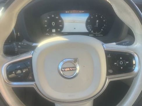 Used 2019 Volvo XC60 T5 Inscription w/ Protection Package Premier image 5