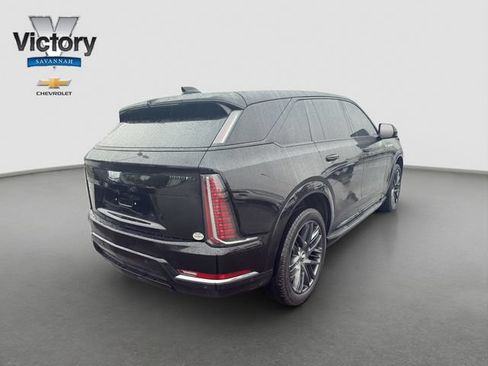 Used 2025 Cadillac Escalade IQ Sport 2 w/ LPO, ONYX Package AWD/4WD image 7
