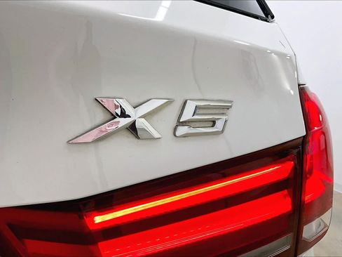 Used 2020 BMW X5 xDrive40i w/ Convenience Package AWD/4WD image 10