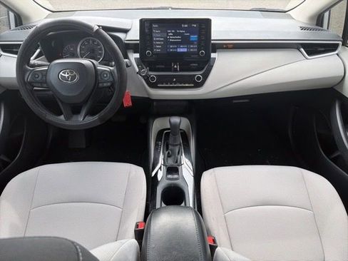 Certified 2022 Toyota Corolla LE w/ Carpet Mat Package (TMS) image 11