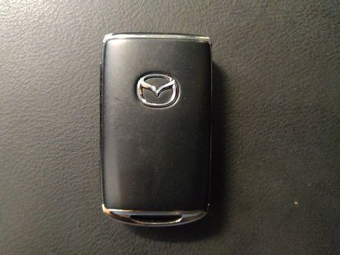 Used 2020 MAZDA CX-5 Touring image 32