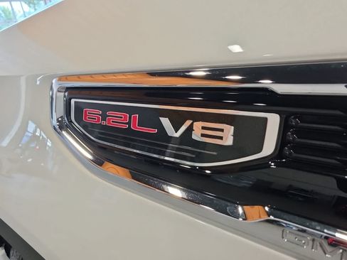 Used 2019 GMC Sierra 1500 Denali w/ Denali Ultimate Package AWD/4WD image 16