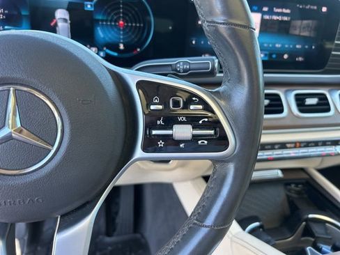 Used 2020 Mercedes-Benz GLE 350 4MATIC image 21