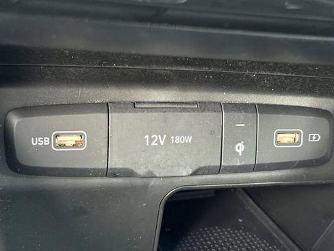 Used 2023 Hyundai Santa Cruz Night AWD/4WD image 34