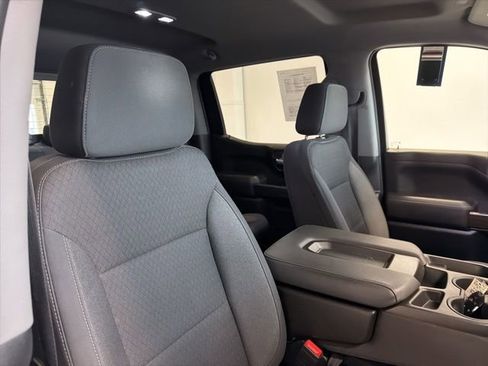 Used 2021 Chevrolet Silverado 1500 LT w/ Z71 Off-Road Package image 36