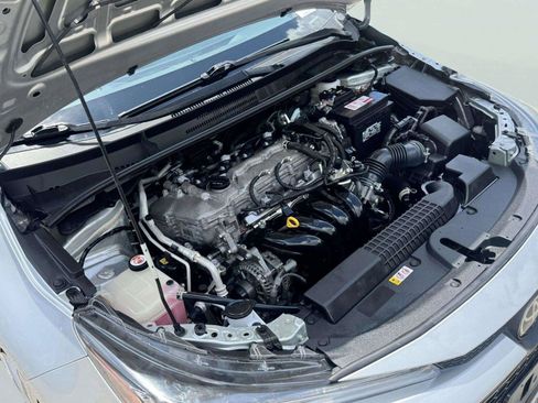 Used 2021 Toyota Corolla LE FWD image 74