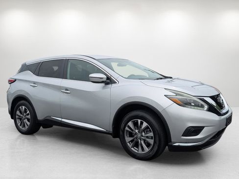 Used 2018 Nissan Murano S w/ Cargo Package image 3