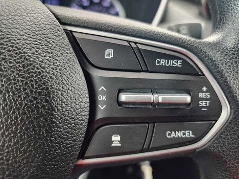 Used 2019 Hyundai Santa Fe SE FWD image 19