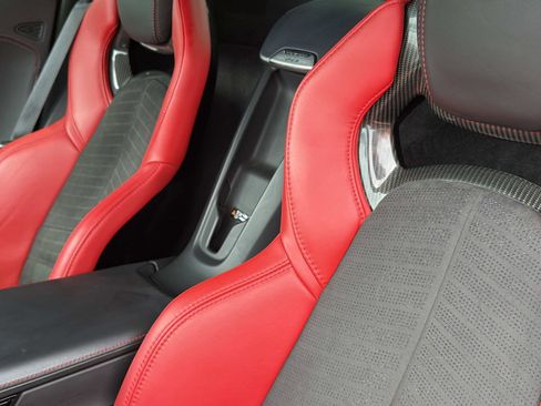 Used 2023 Chevrolet Corvette Stingray Premium Conv w/ Z51 Performance Package RWD image 15