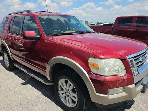 Used 2010 Ford Explorer Eddie Bauer image 3