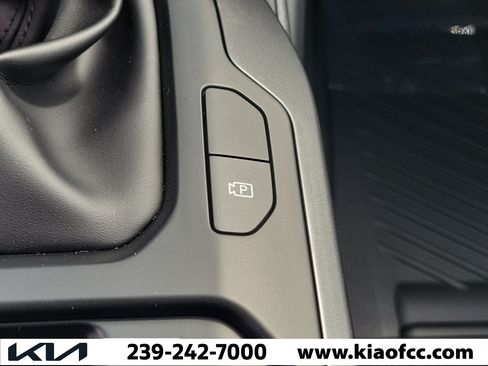 New 2026 Kia K4 FWD image 27