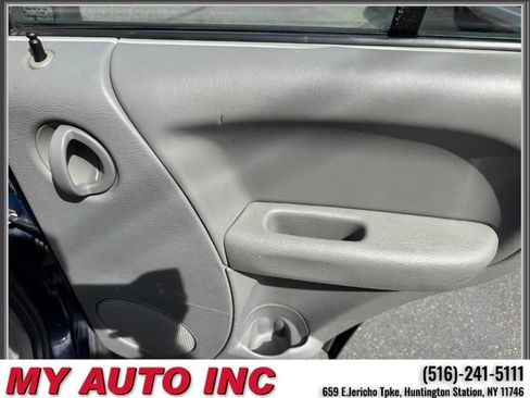 Used 2006 Jeep Liberty Sport w/ Off Road Group AWD/4WD image 29