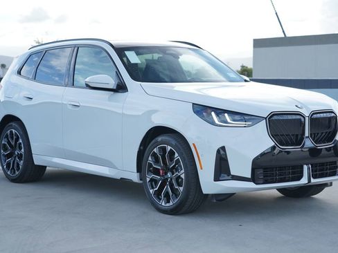 New 2026 BMW X3 xDrive30 w/ Premium Package AWD/4WD image 3