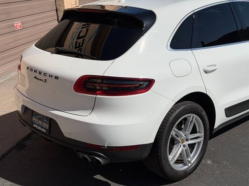 Used 2018 Porsche Macan S AWD/4WD image 16
