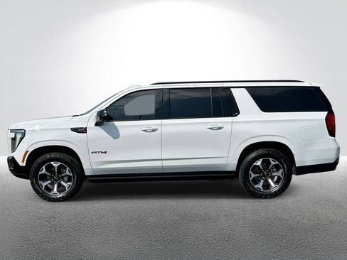 Used 2026 GMC Yukon XL AT4 Ultimate AWD/4WD image 2