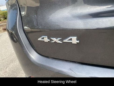 Used 2019 Jeep Compass Latitude w/ Cold Weather Group image 11