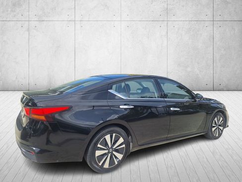 Used 2019 Nissan Altima 2.5 SL image 5