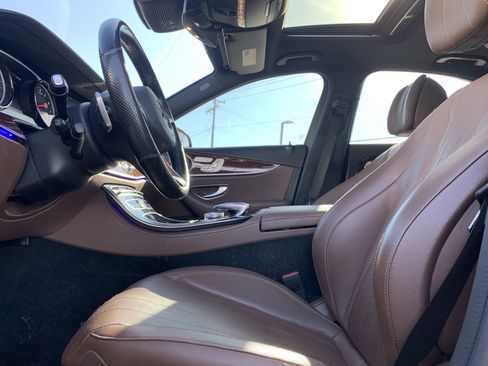 Used 2017 Mercedes-Benz E 300 4MATIC image 16