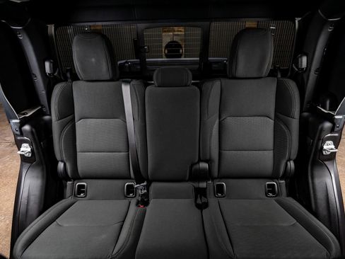 Used 2021 Jeep Gladiator Sport image 34