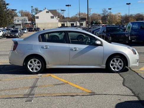 Used 2012 Nissan Sentra 2.0 SR image 7